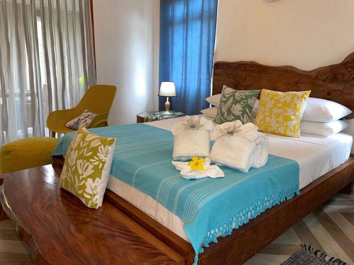 Milles Montagnes Residence Anse Royale Luaran gambar