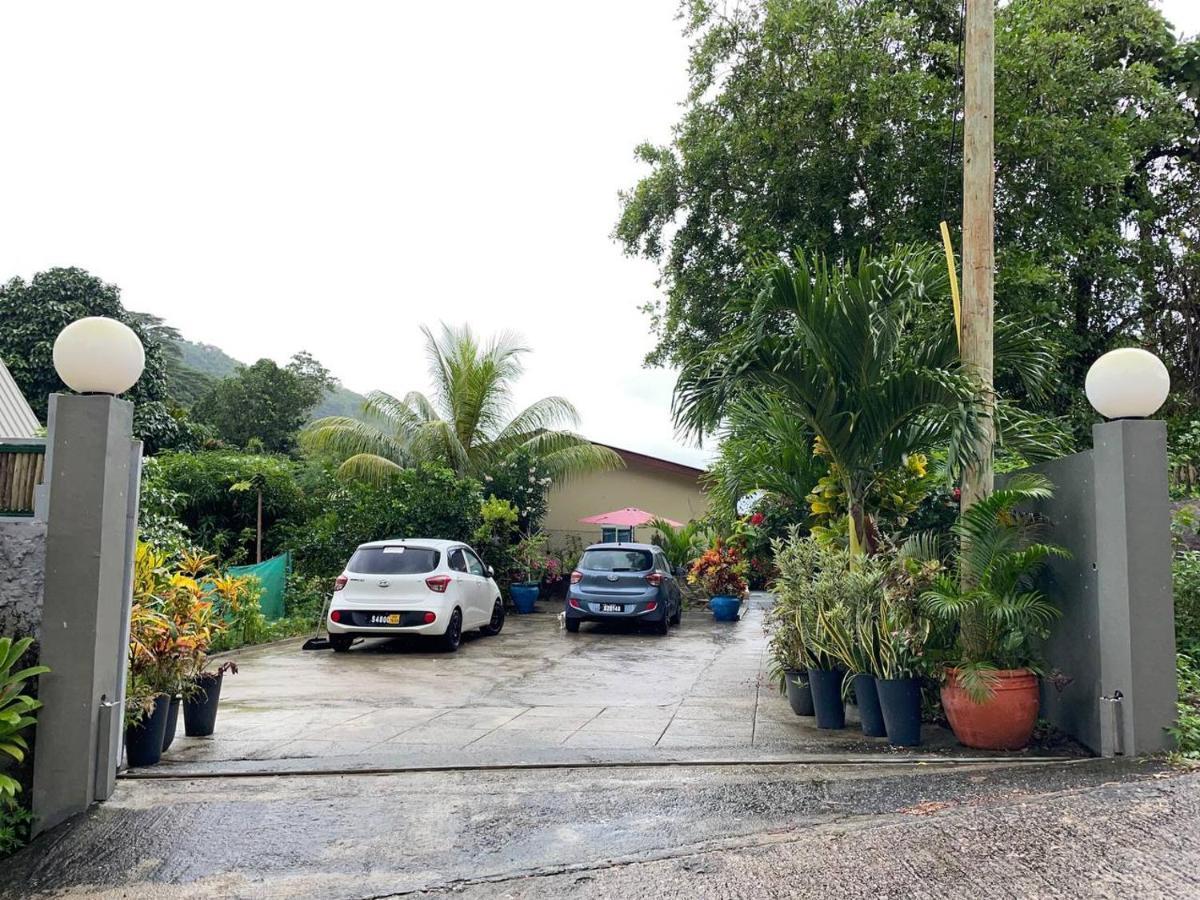 Milles Montagnes Residence Anse Royale Luaran gambar